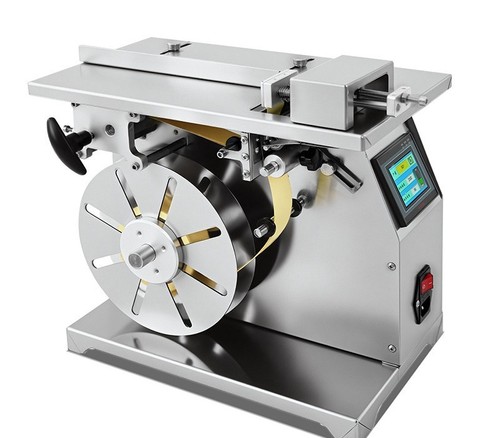 Etichettatrice semiautomatica